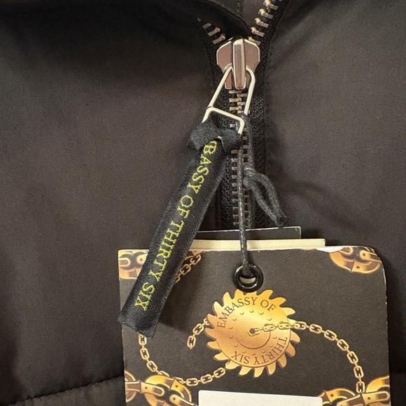 RZA WuTang 36 Chambers Embassy of Brick and Logs Puffer Jacket size Medium - Picture 15 of 15